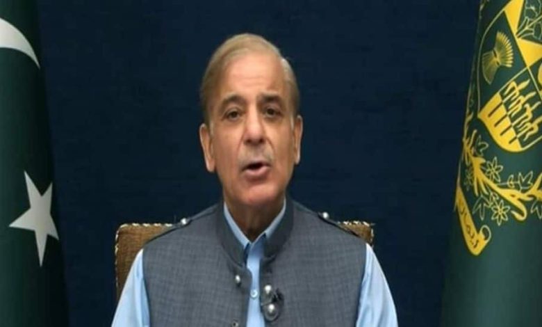 le-premier-ministre-pakistanais-shehbaz-sharif-declare-que-les-inondations-ont-un-impact-sur-le-climat-mondial-et-exhorte-l'onu-a-agir